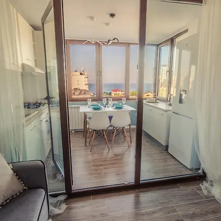 Luna Apartment Constanta